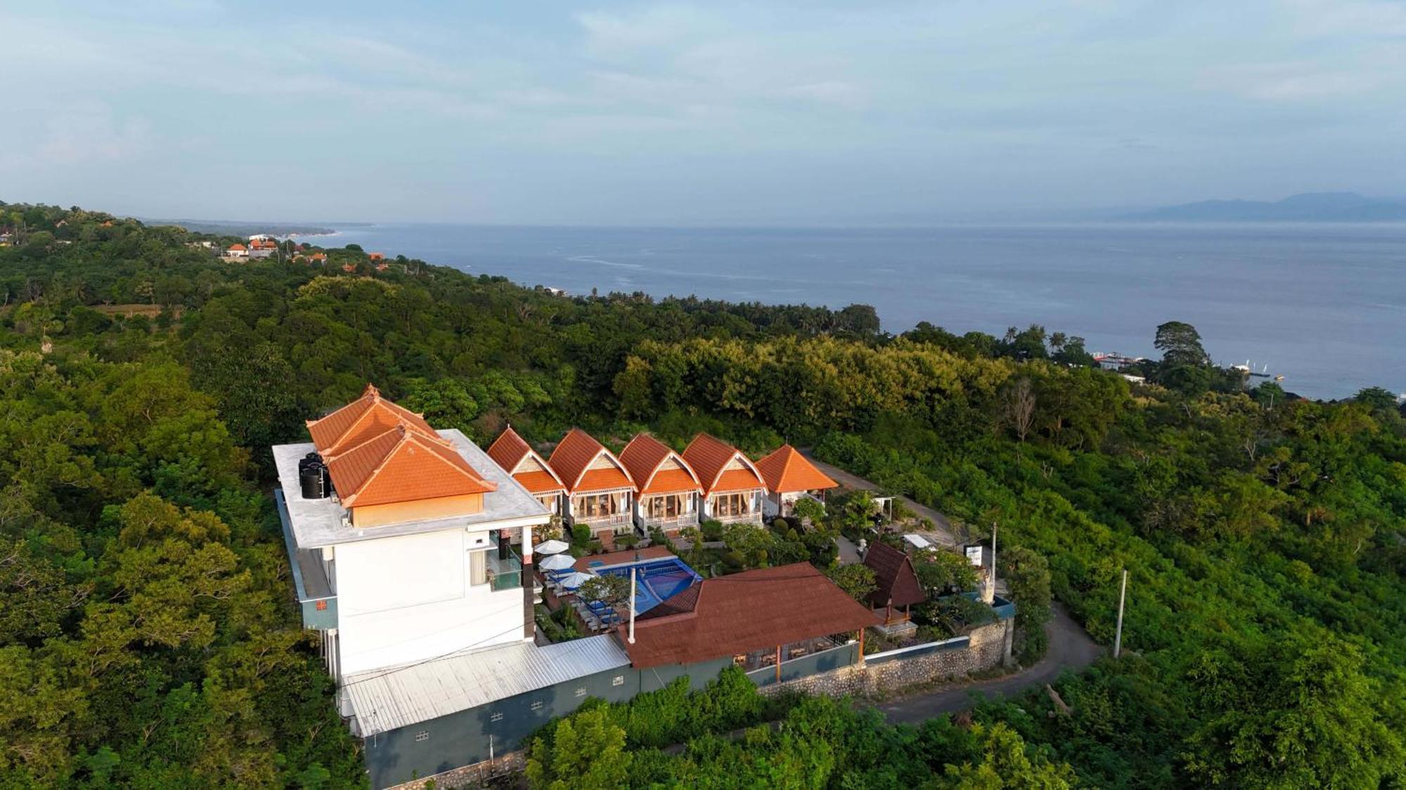 מלון Batununggul D'Arya Sea View מראה חיצוני תמונה